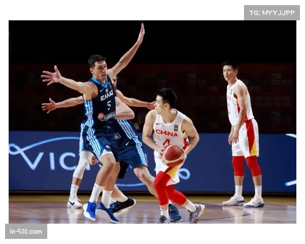 深圳新鹏城官宣穆尼奥斯下课陈涛暂代主帅不到三个月执教周期终结